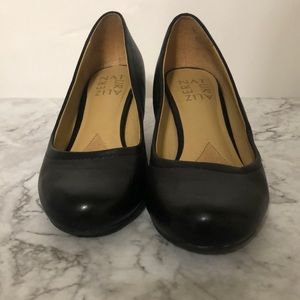 naturalizer hydie wedge pump